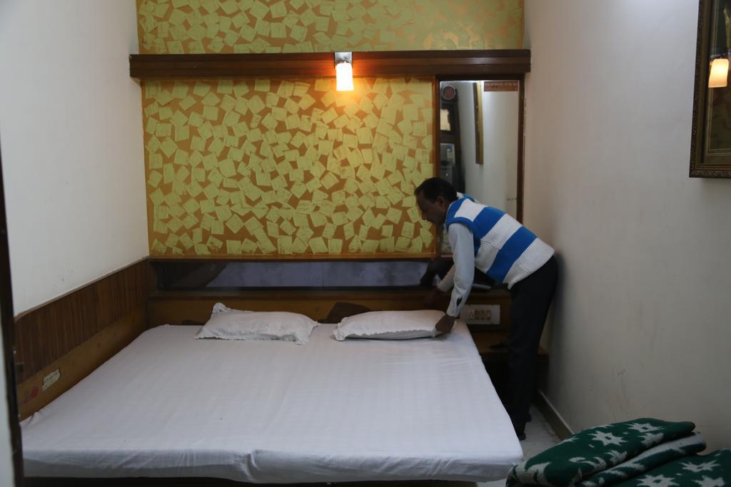 Yes Please Guest House New Delhi Ngoại thất bức ảnh
