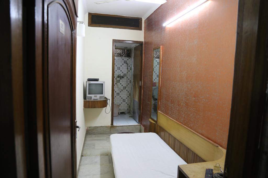 Yes Please Guest House New Delhi Ngoại thất bức ảnh