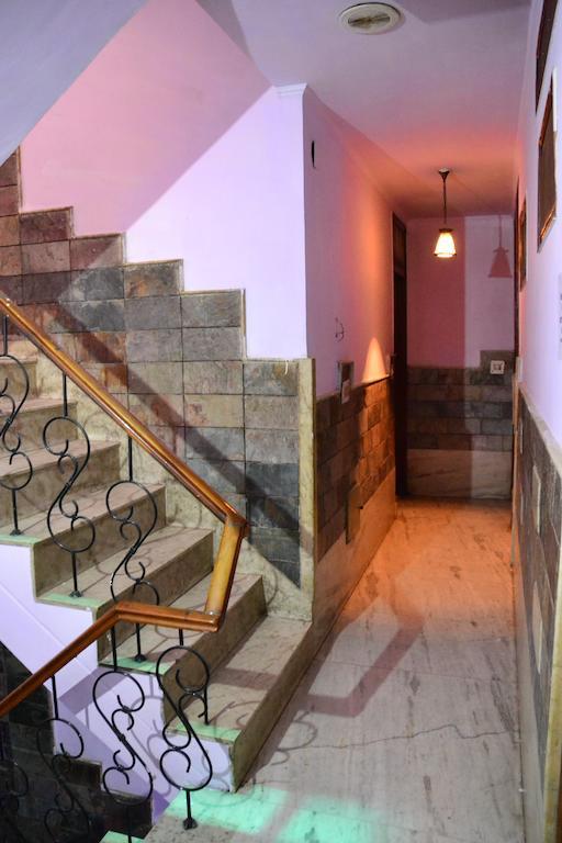Yes Please Guest House New Delhi Ngoại thất bức ảnh