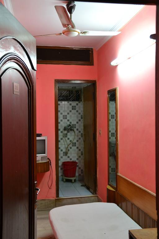 Yes Please Guest House New Delhi Phòng bức ảnh